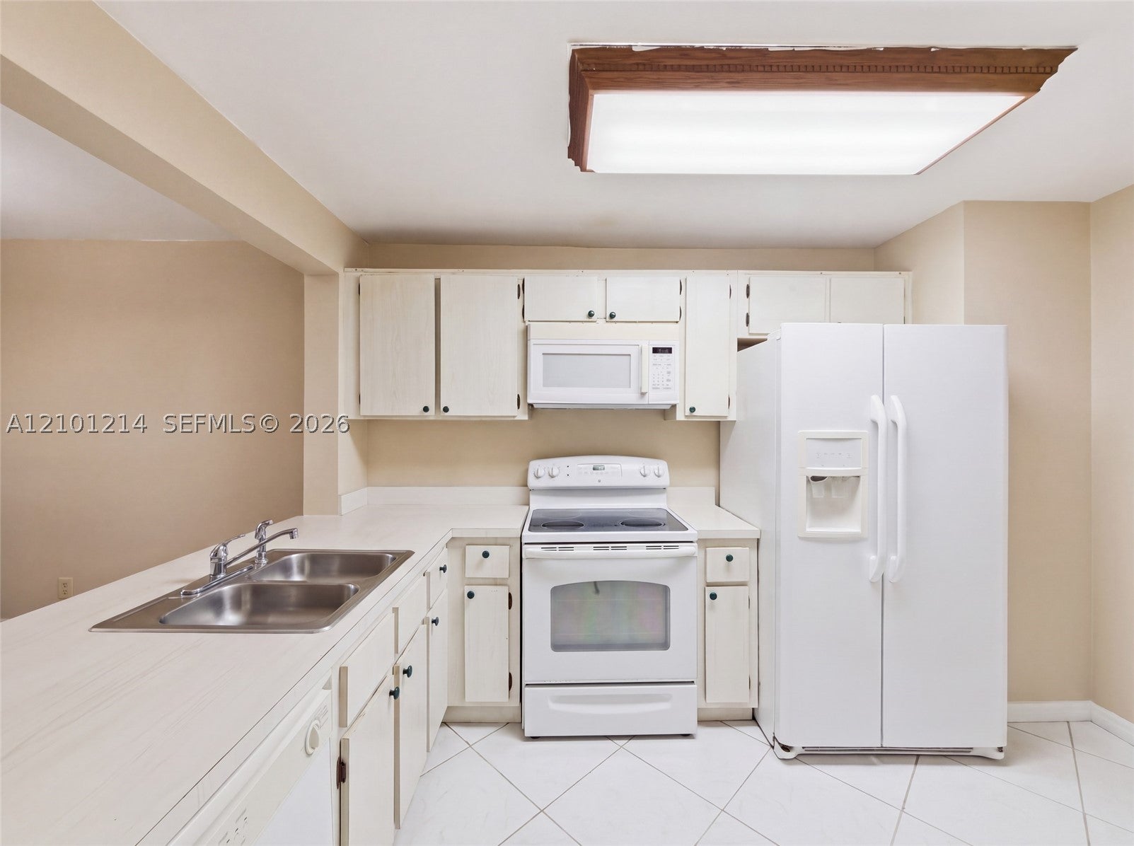 821 NE 207th Ln 1-103