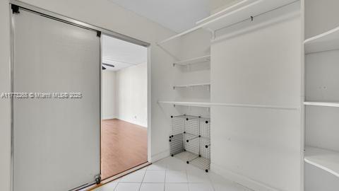 200 LESLIE CONDO - Residential