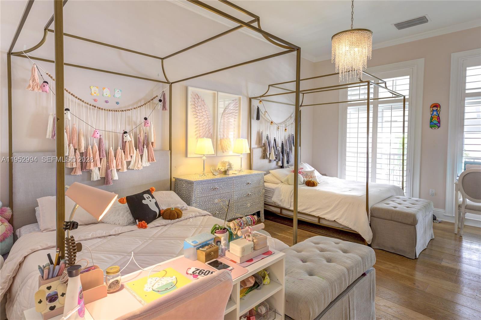 ALMERIA REPLAT - Residential