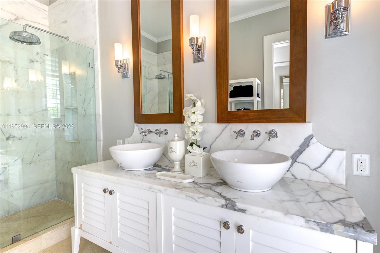 ALMERIA REPLAT - Residential