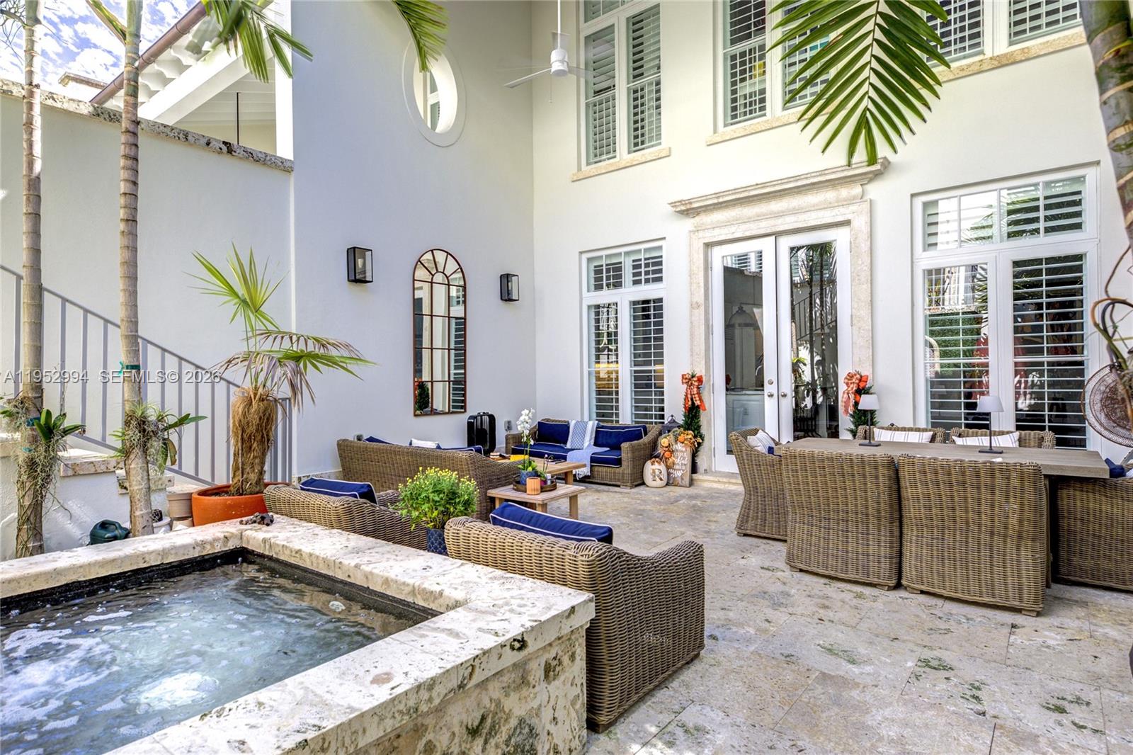 ALMERIA REPLAT - Residential