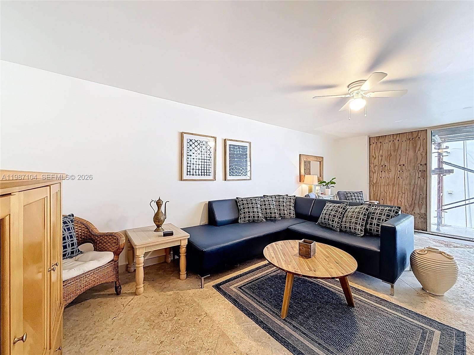 LE TRIANON CONDO - Residential