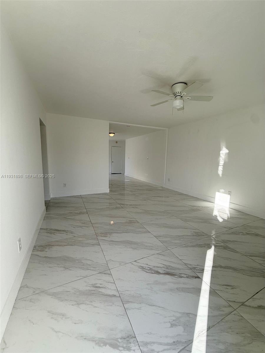 BROWARD GARDENS - Residential Lease