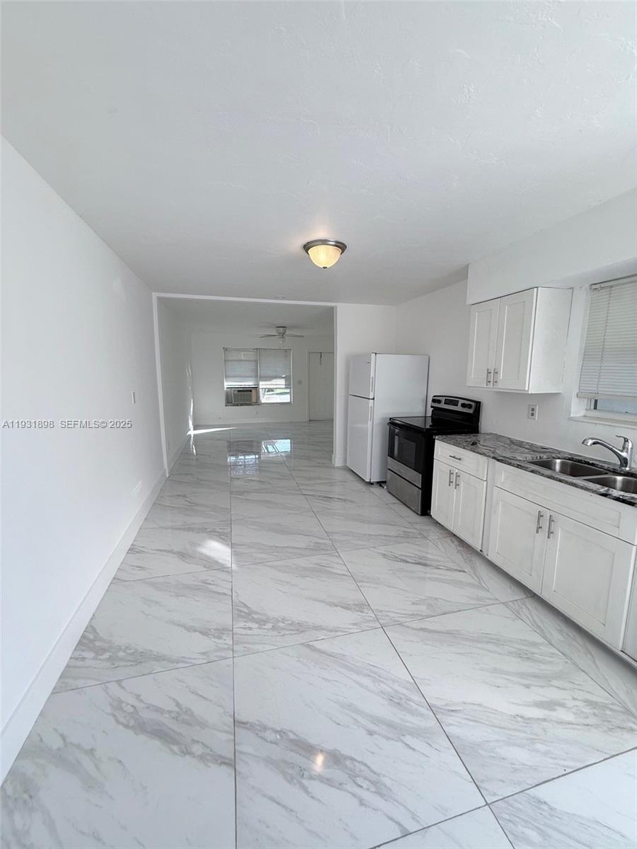 BROWARD GARDENS - Residential Lease