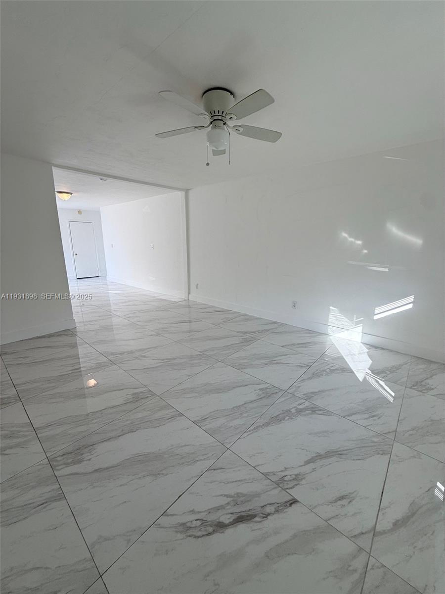 BROWARD GARDENS - Residential Lease