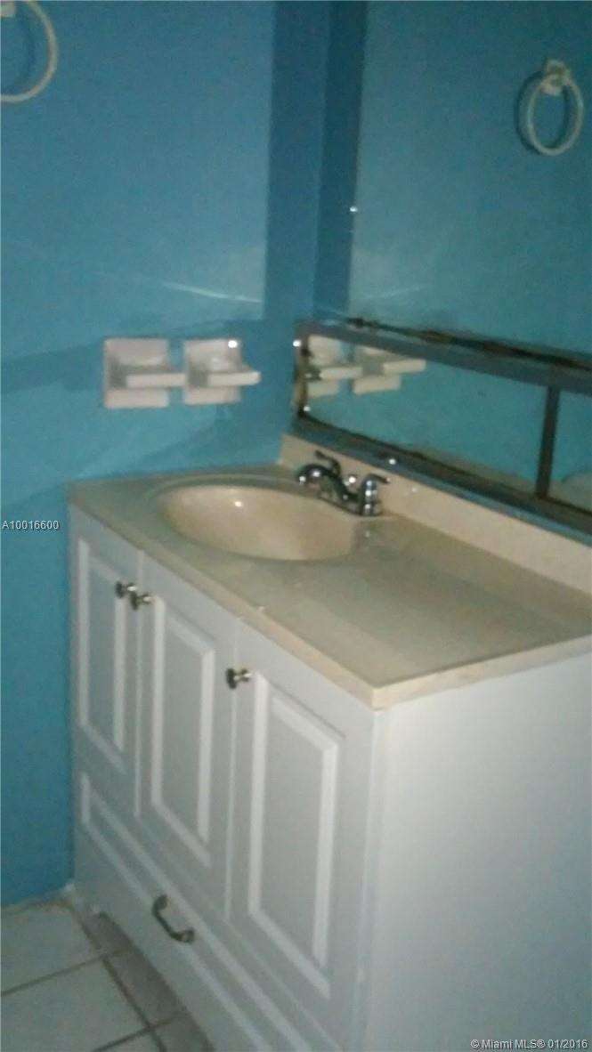 Edgewood Greens Condo B - Residential Lease