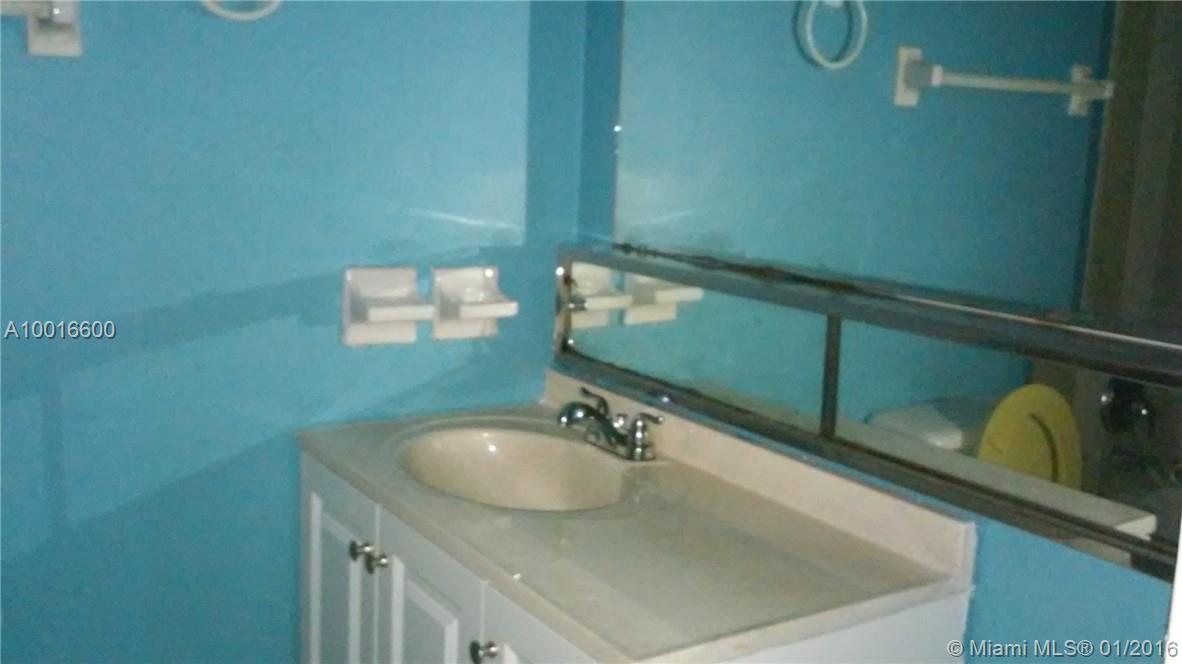 Edgewood Greens Condo B - Residential Lease