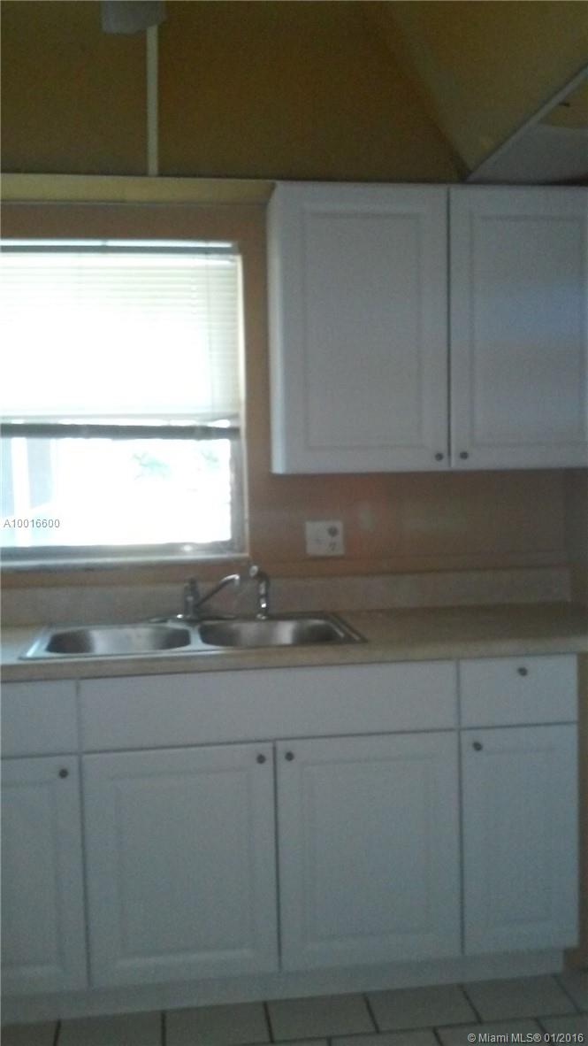 Edgewood Greens Condo B - Residential Lease