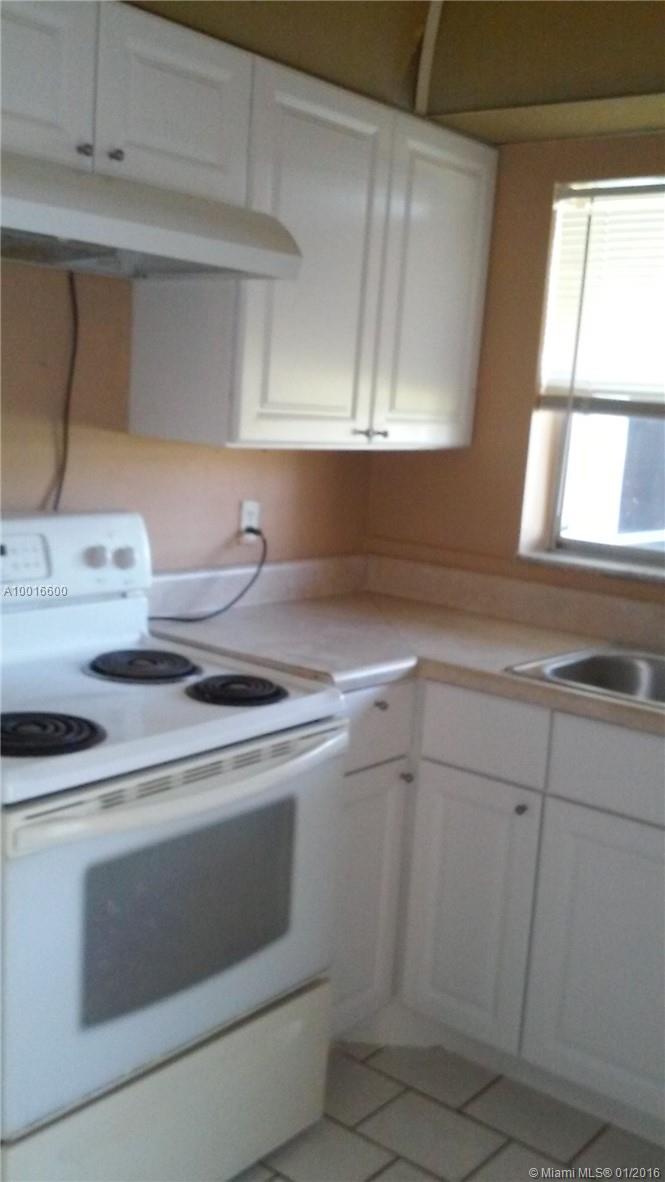 Edgewood Greens Condo B - Residential Lease