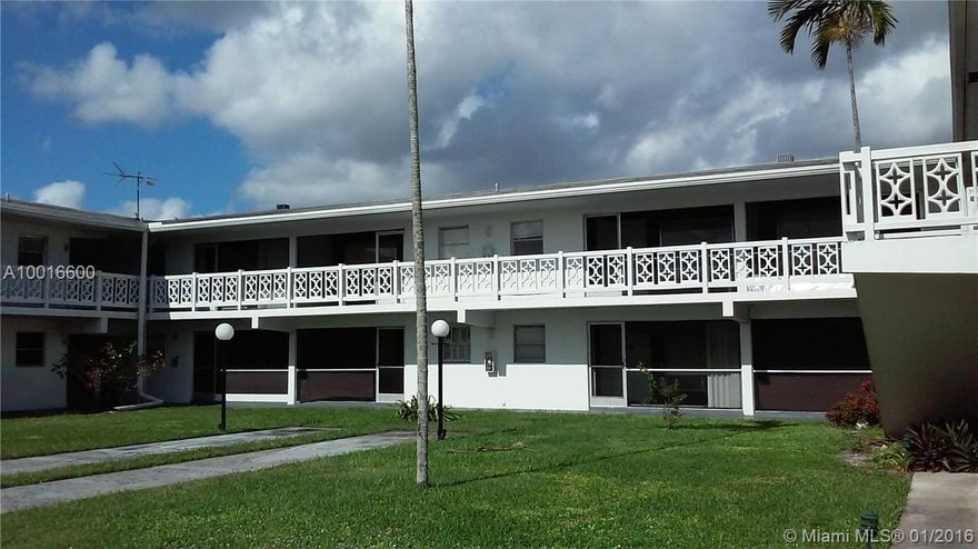 GREAT APT FOR RENT FRESHLY UPGRADE IT. KITCHEN & BATHROOM. WALK IN CLOSET. CLOSE TO 95 AND 441.