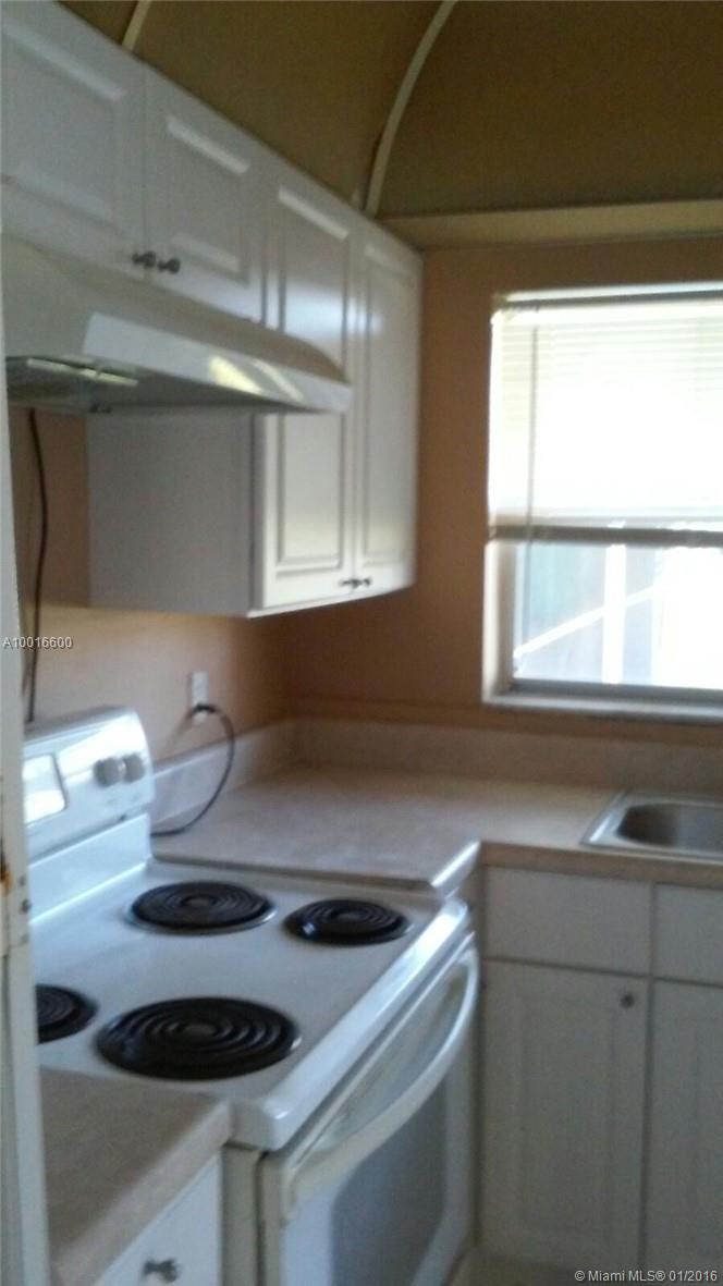 Edgewood Greens Condo B - Residential Lease