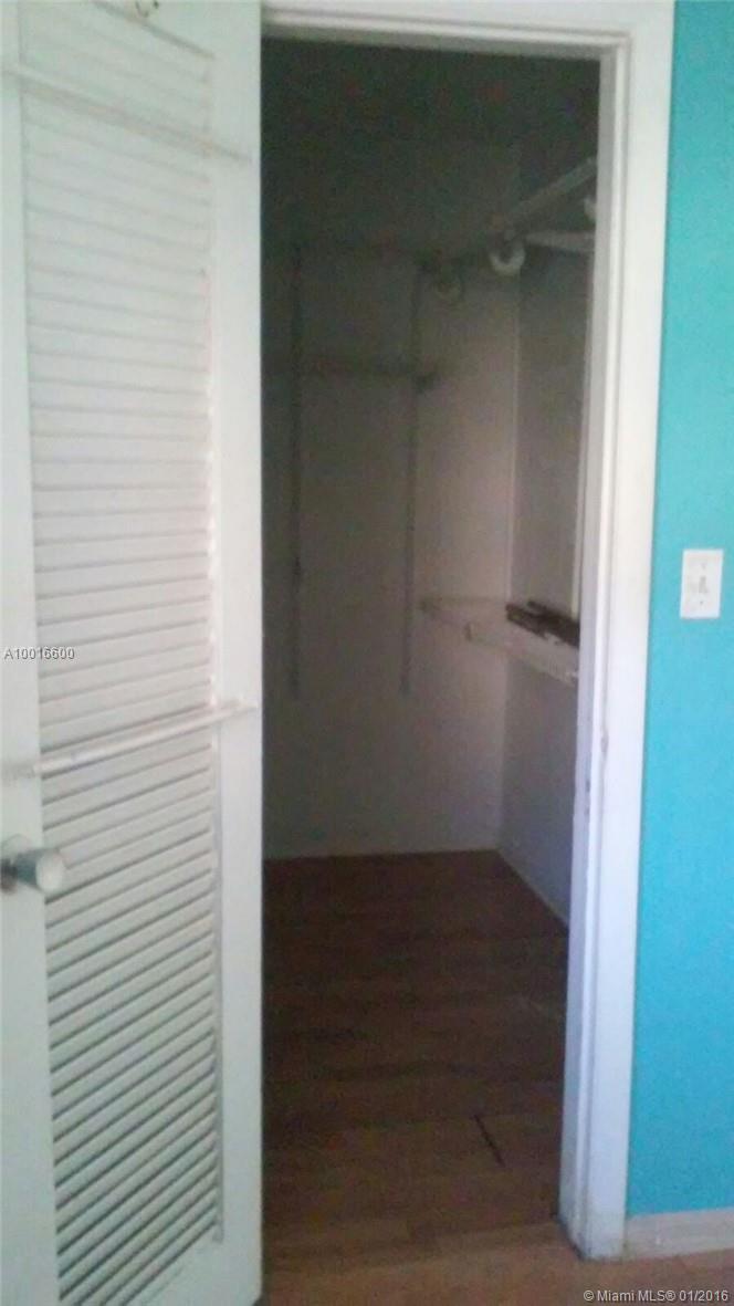 Edgewood Greens Condo B - Residential Lease