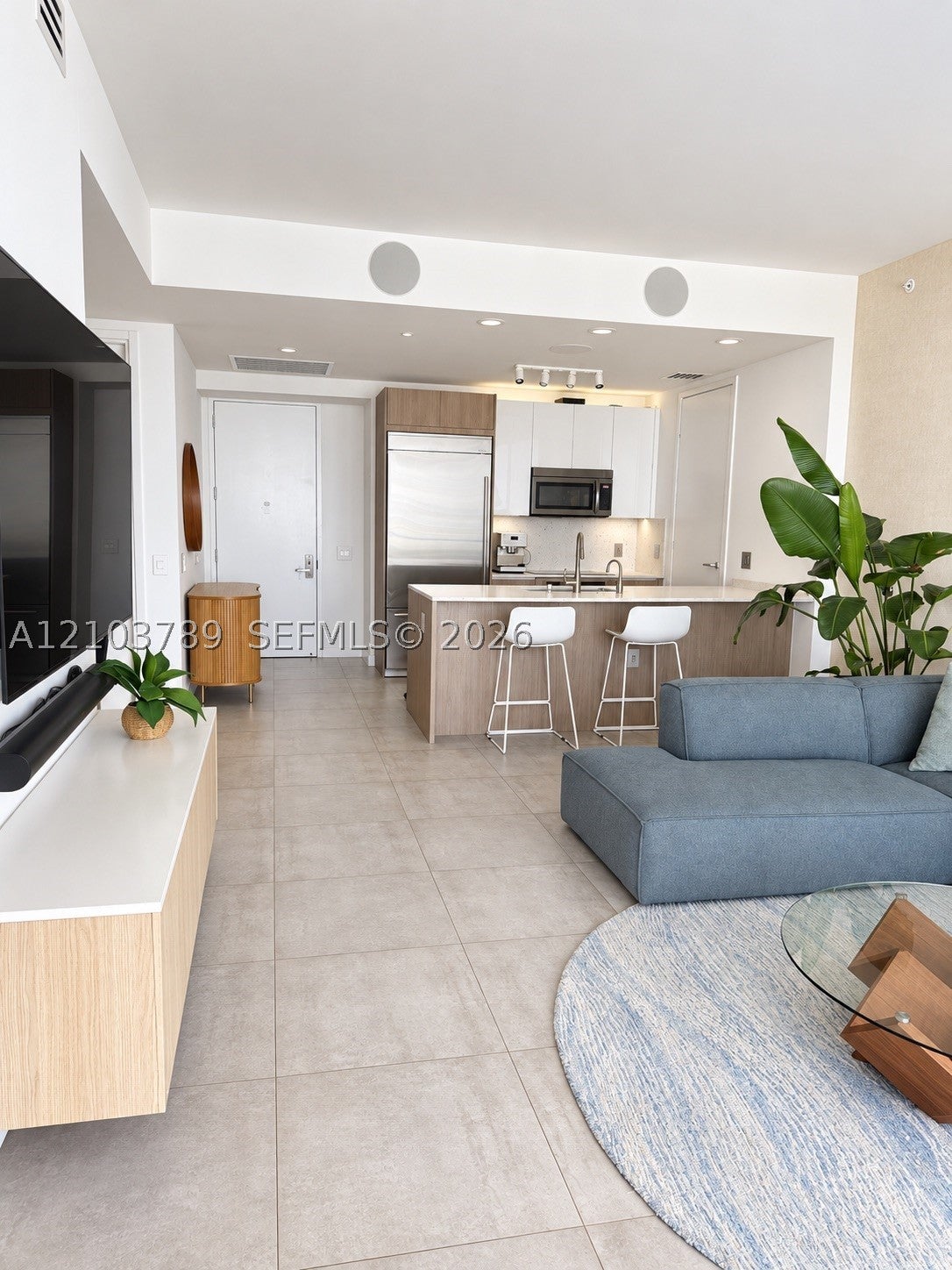 1300 Brickell Bay Dr 3805