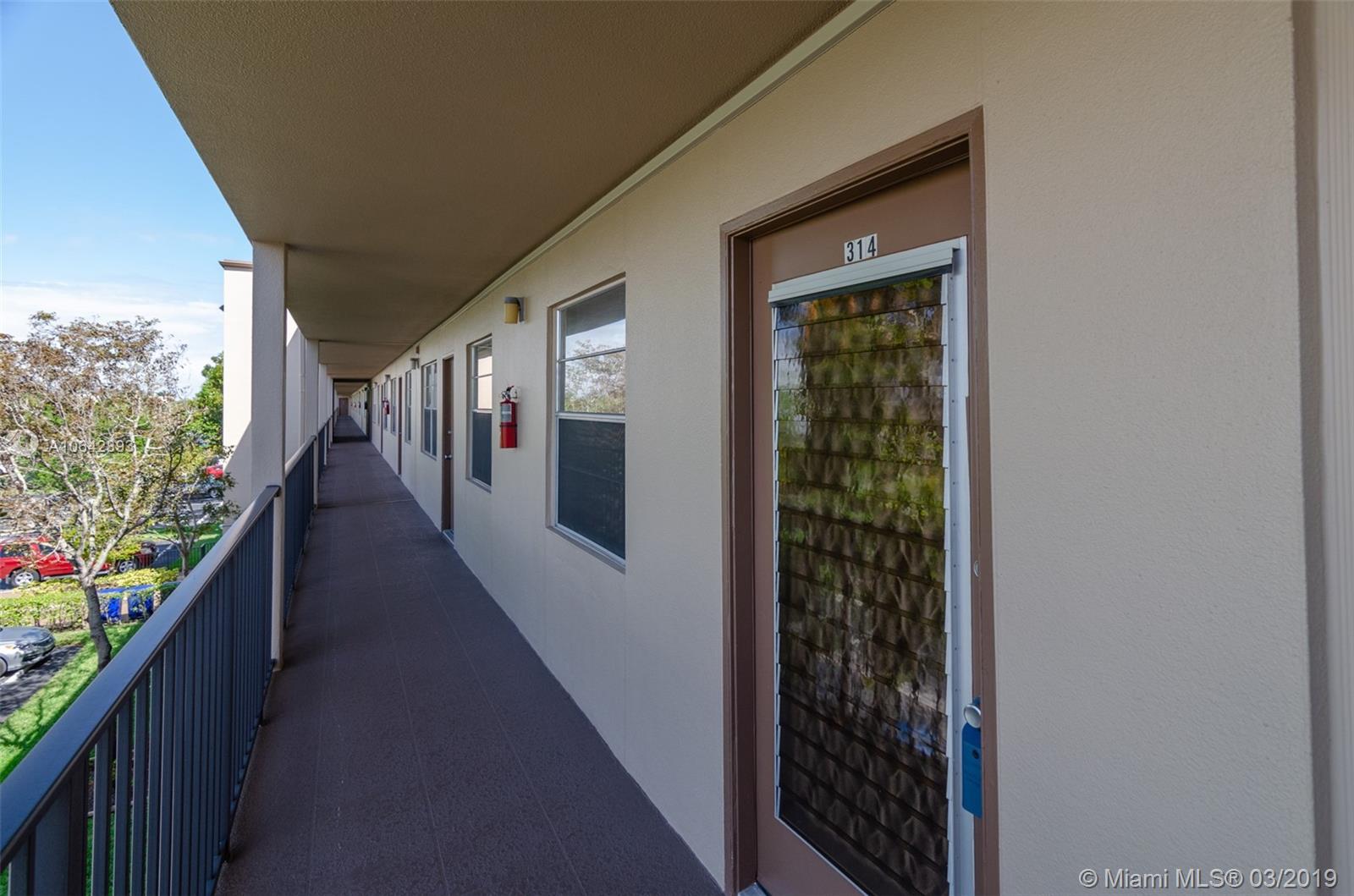 NEW HAMPTON AT CENTURY VI - Residential