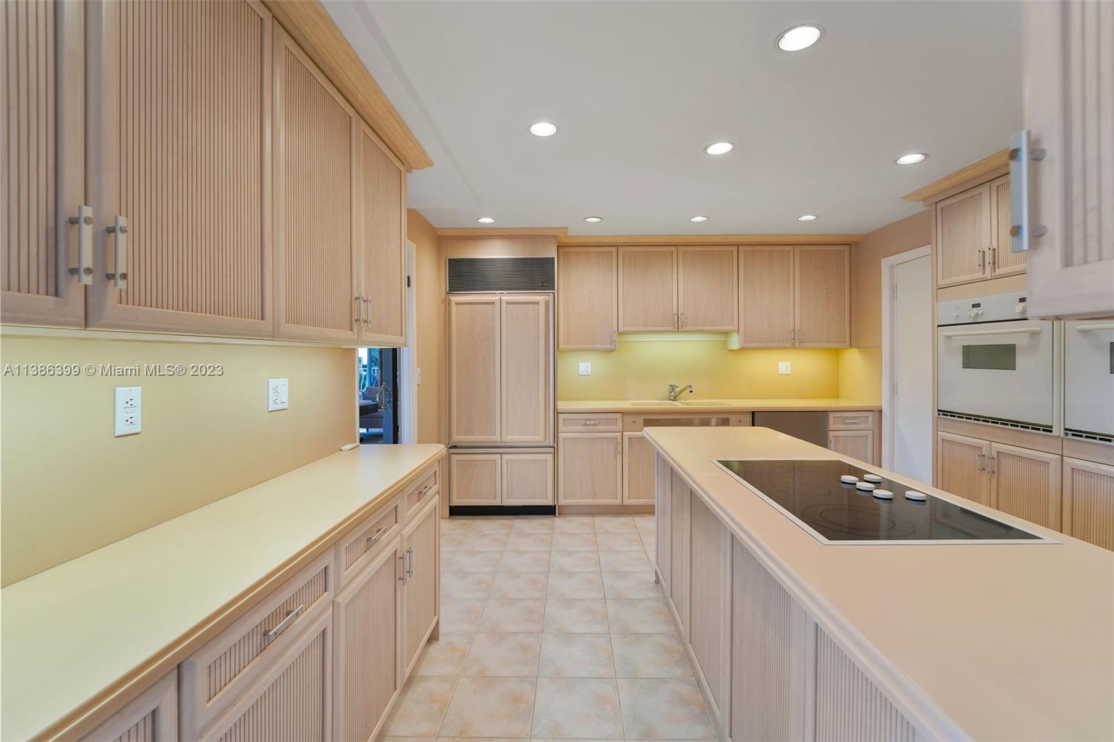 BAL HARBOUR 101 CONDO - Residential