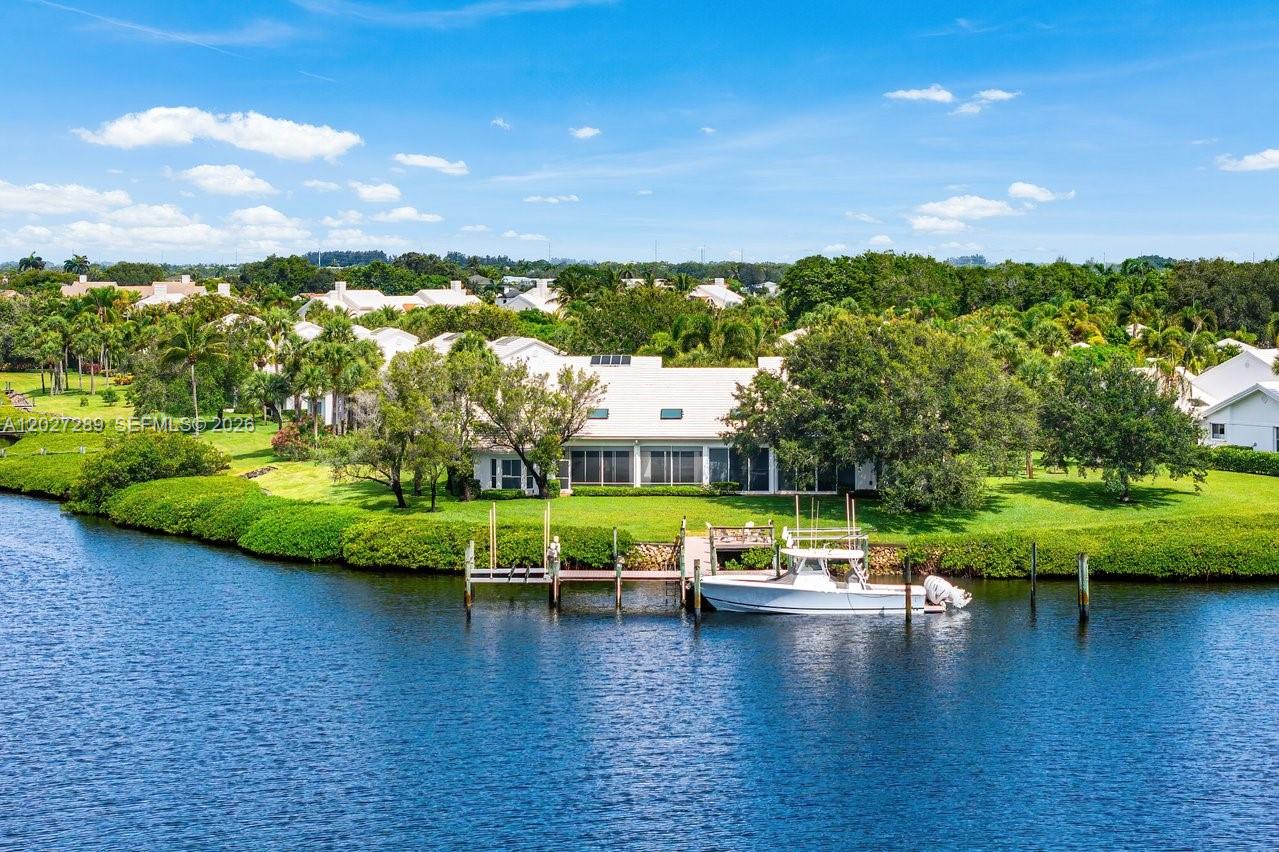 Admirals Cove - Residential