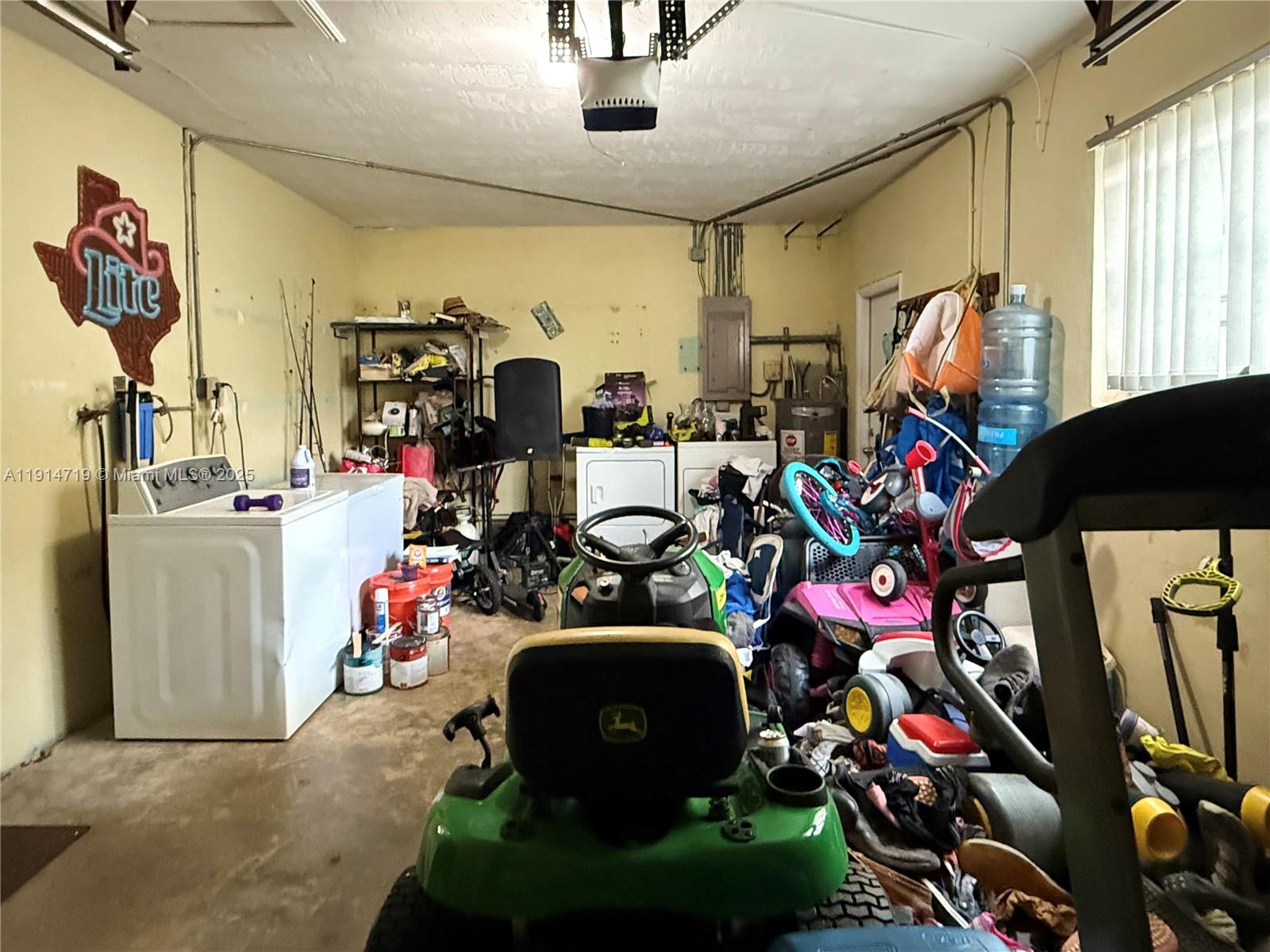 King Robert - Residential