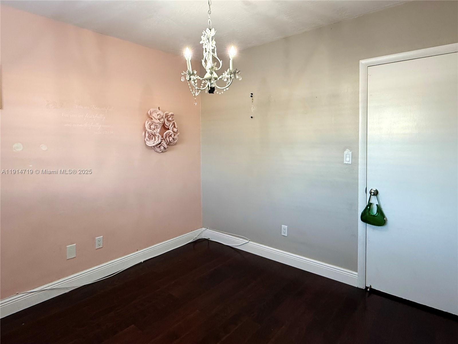 King Robert - Residential