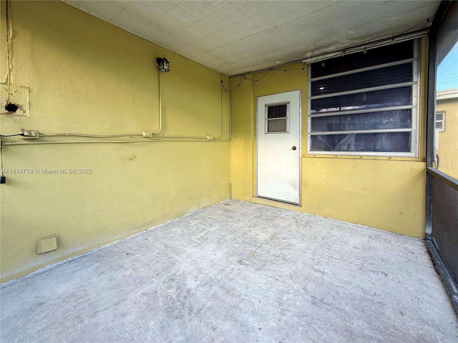 King Robert - Residential