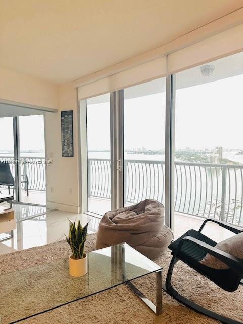 1750 N Bayshore Dr 2302