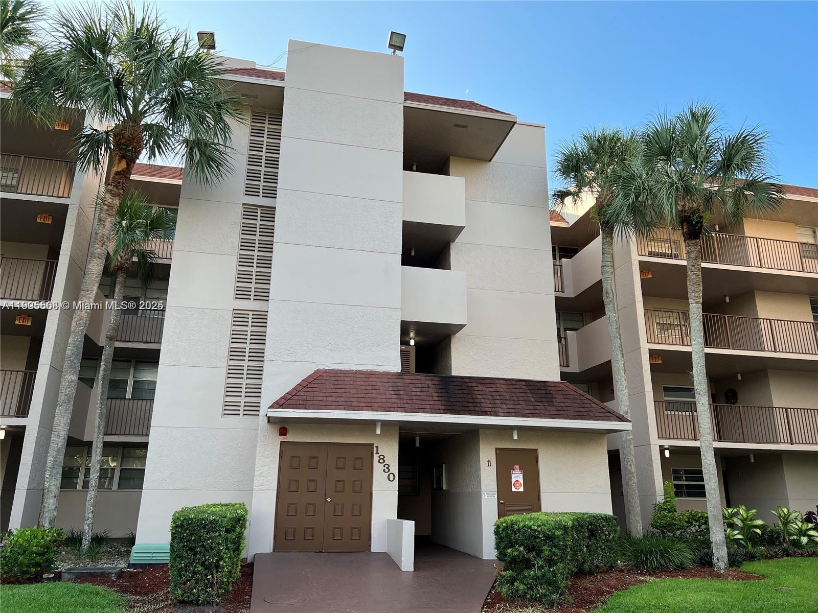 CONDO 11 OF SABAL PALM CO - Residential