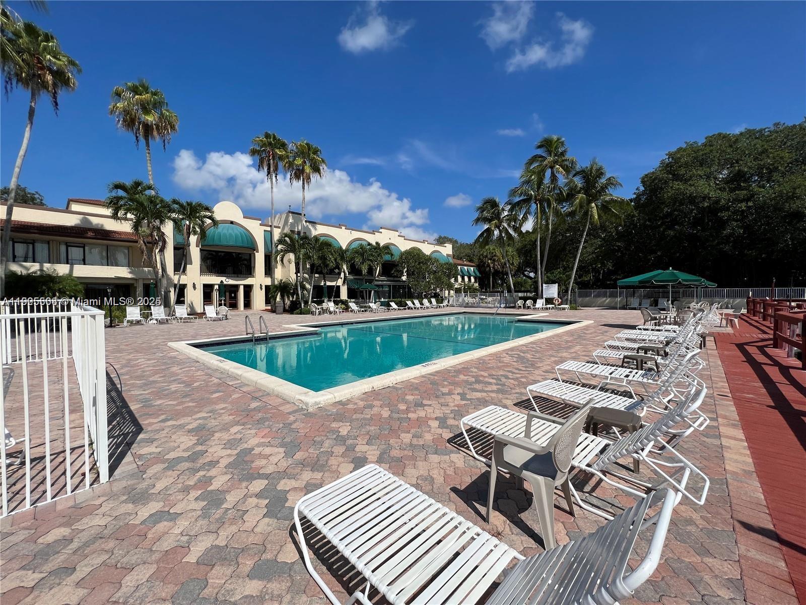 CONDO 11 OF SABAL PALM CO - Residential