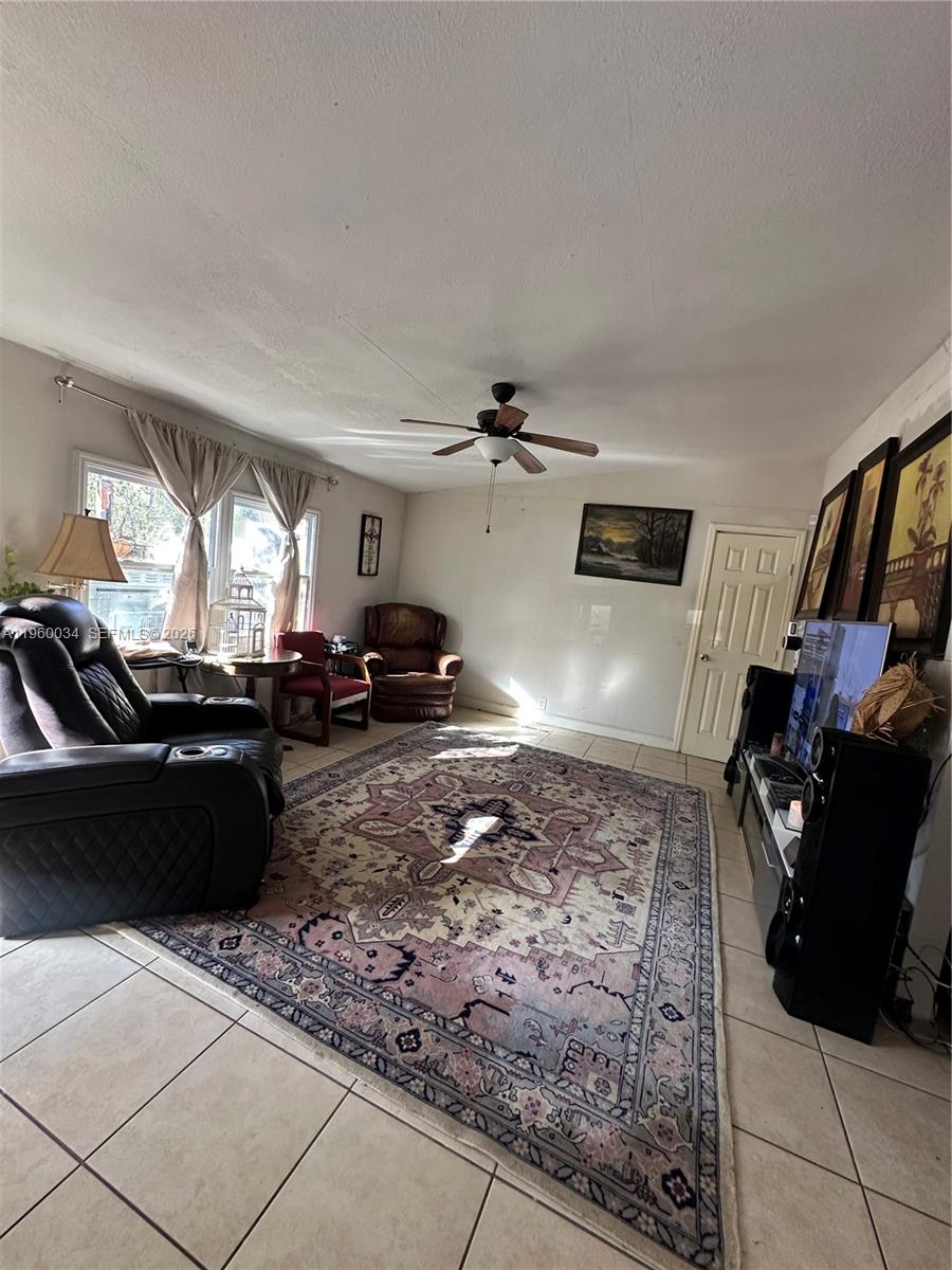 1017.000 - AVON PARK ESTAT - Residential