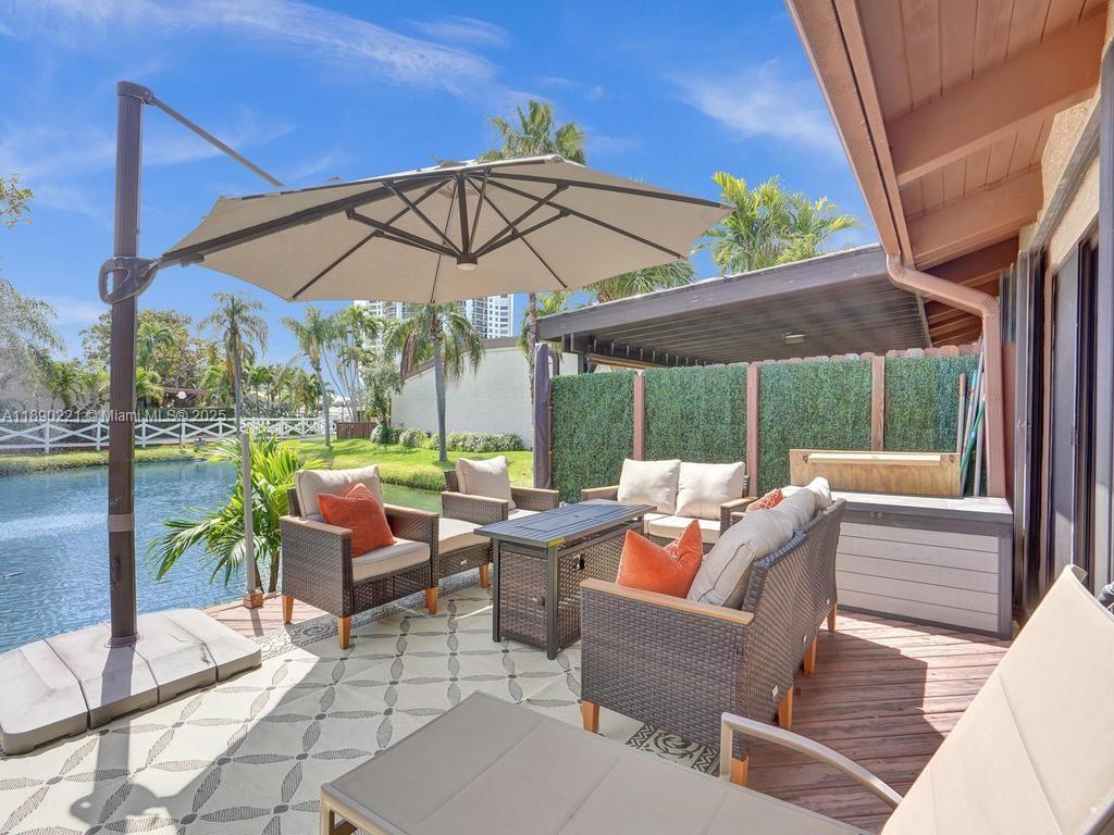 HARBOURWOOD SKETCH OF SUR - Land