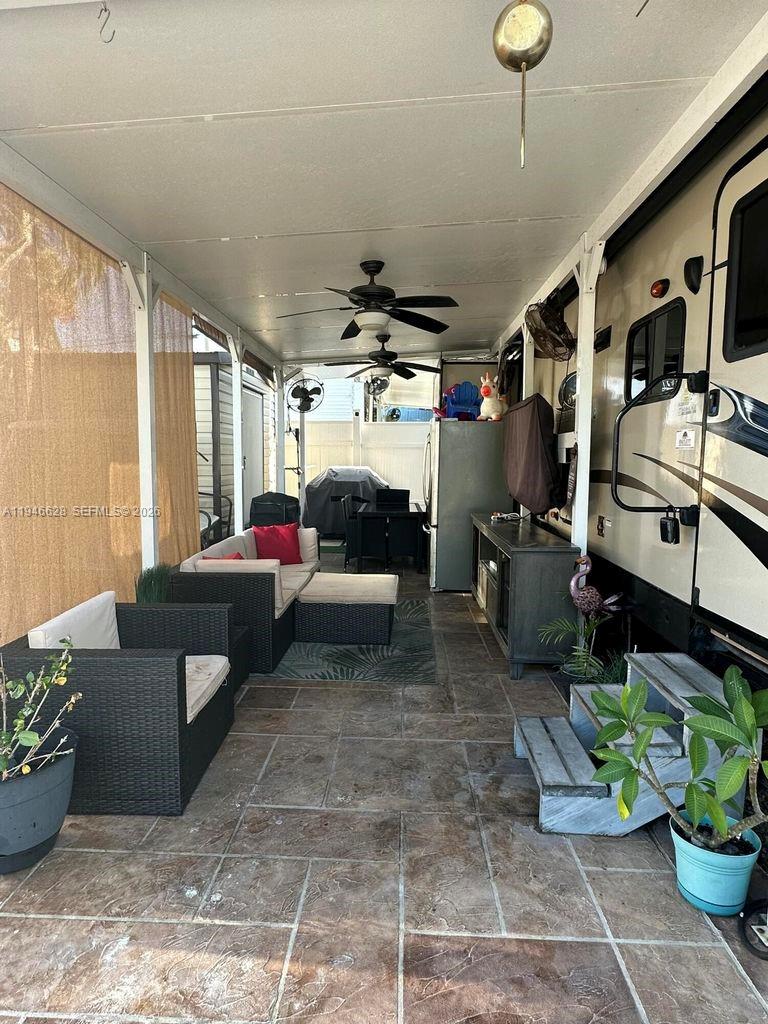 CALUSA CAMPGROUND - Residential