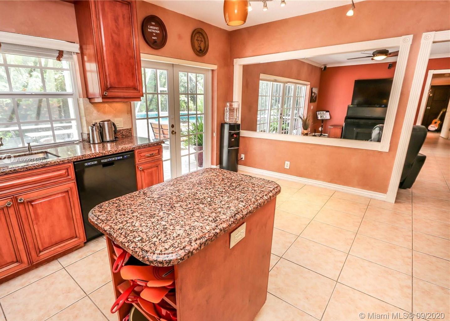 WOODSIDE ESTATES - Residential Lease