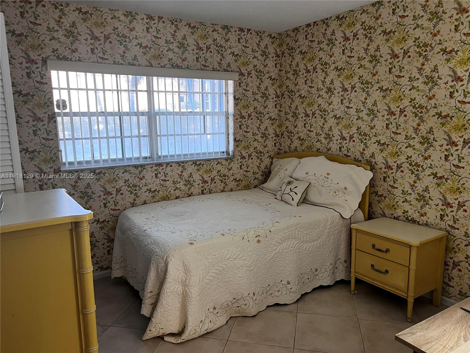 WOODBRIDGE CONDO - Residential