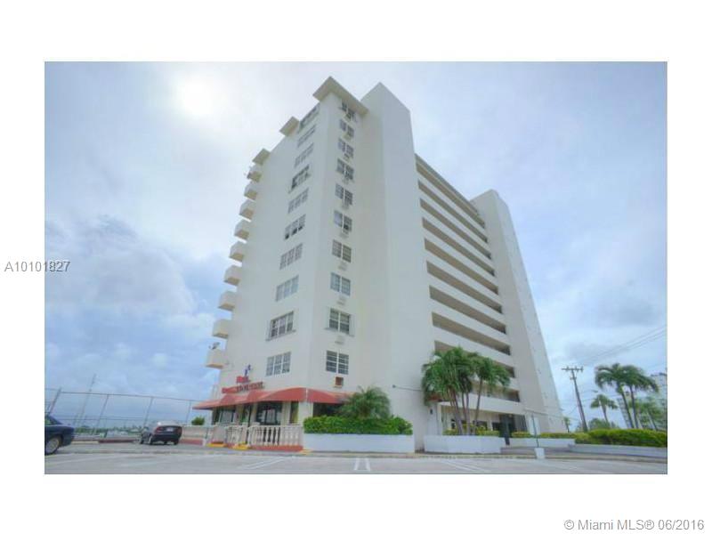 Bayshore Yacht Tennis Clu - Residential Lease