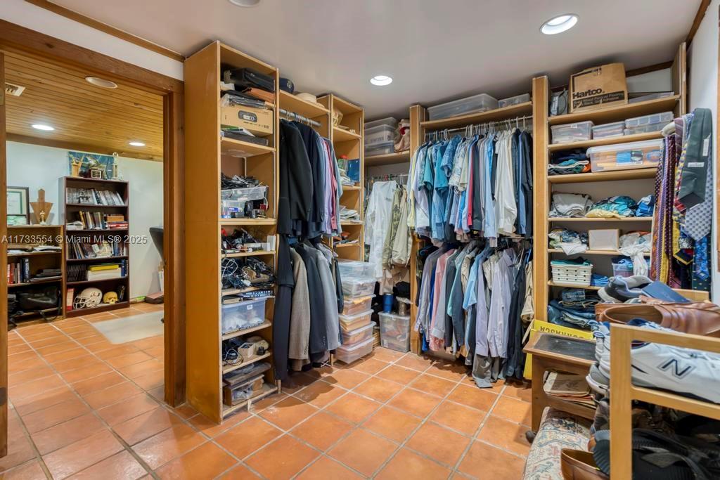 MARTIN BROS RANCH ESTATES - Residential