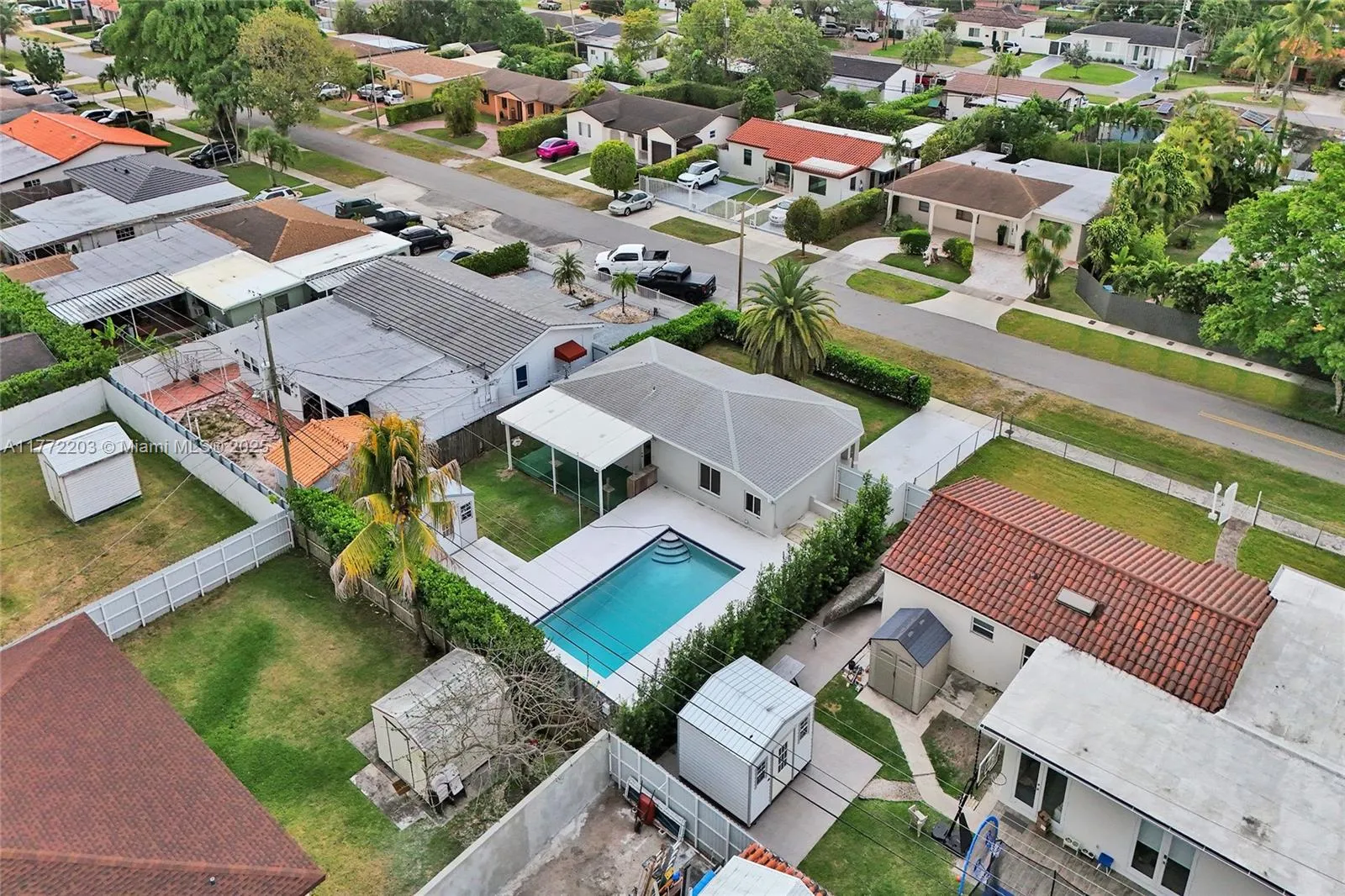 Miami, Florida 33155, United States, 3 Bedrooms Bedrooms, ,1 BathroomBathrooms,Residential,Active,97831