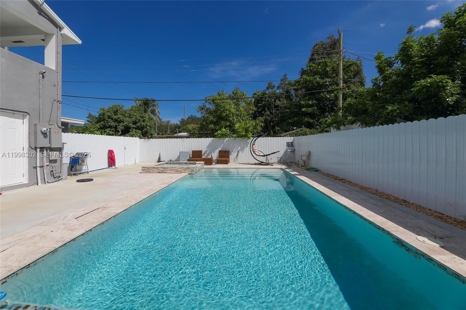 LAKE FOREST SEC 3 - Residential