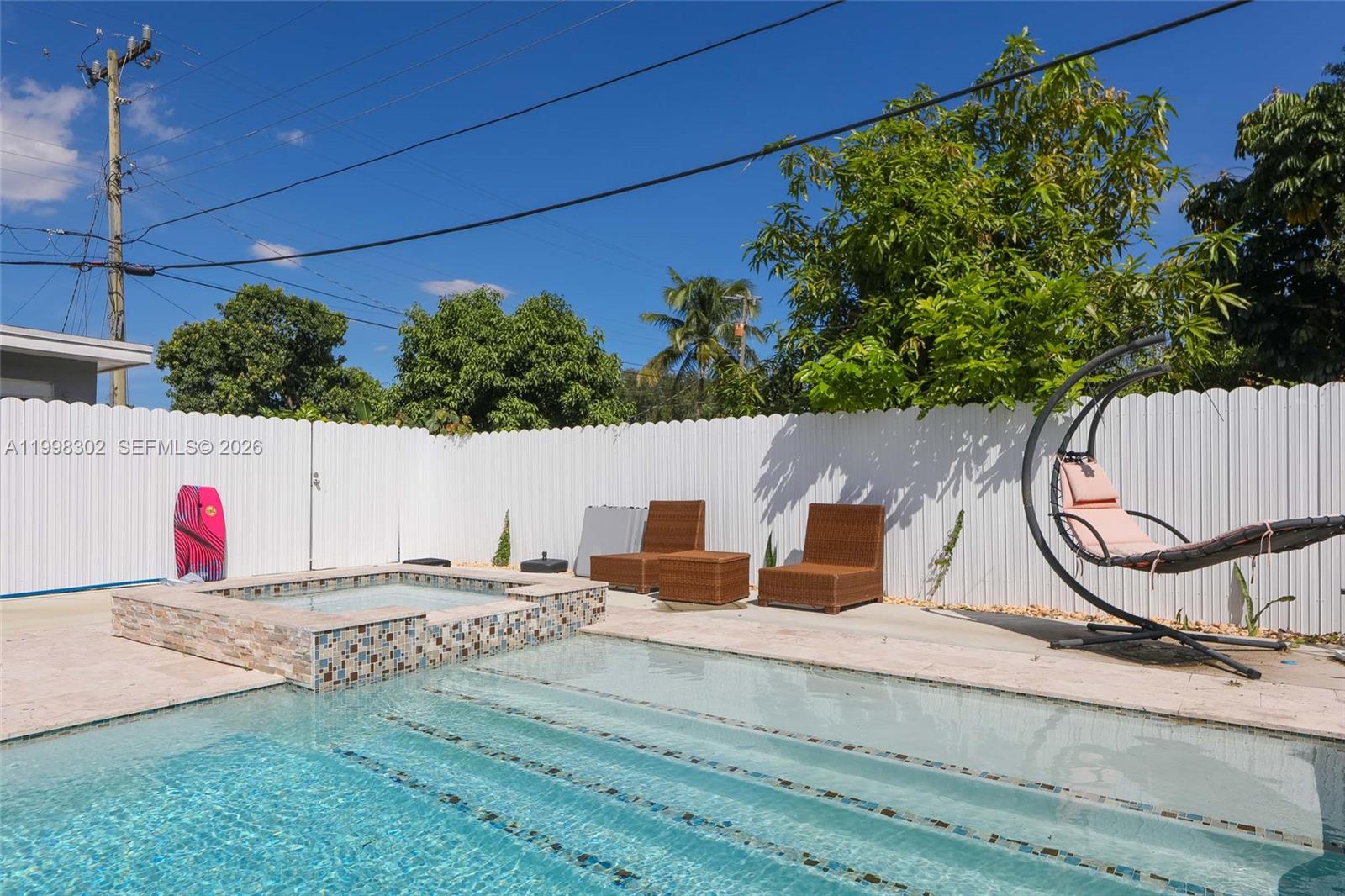 LAKE FOREST SEC 3 - Residential