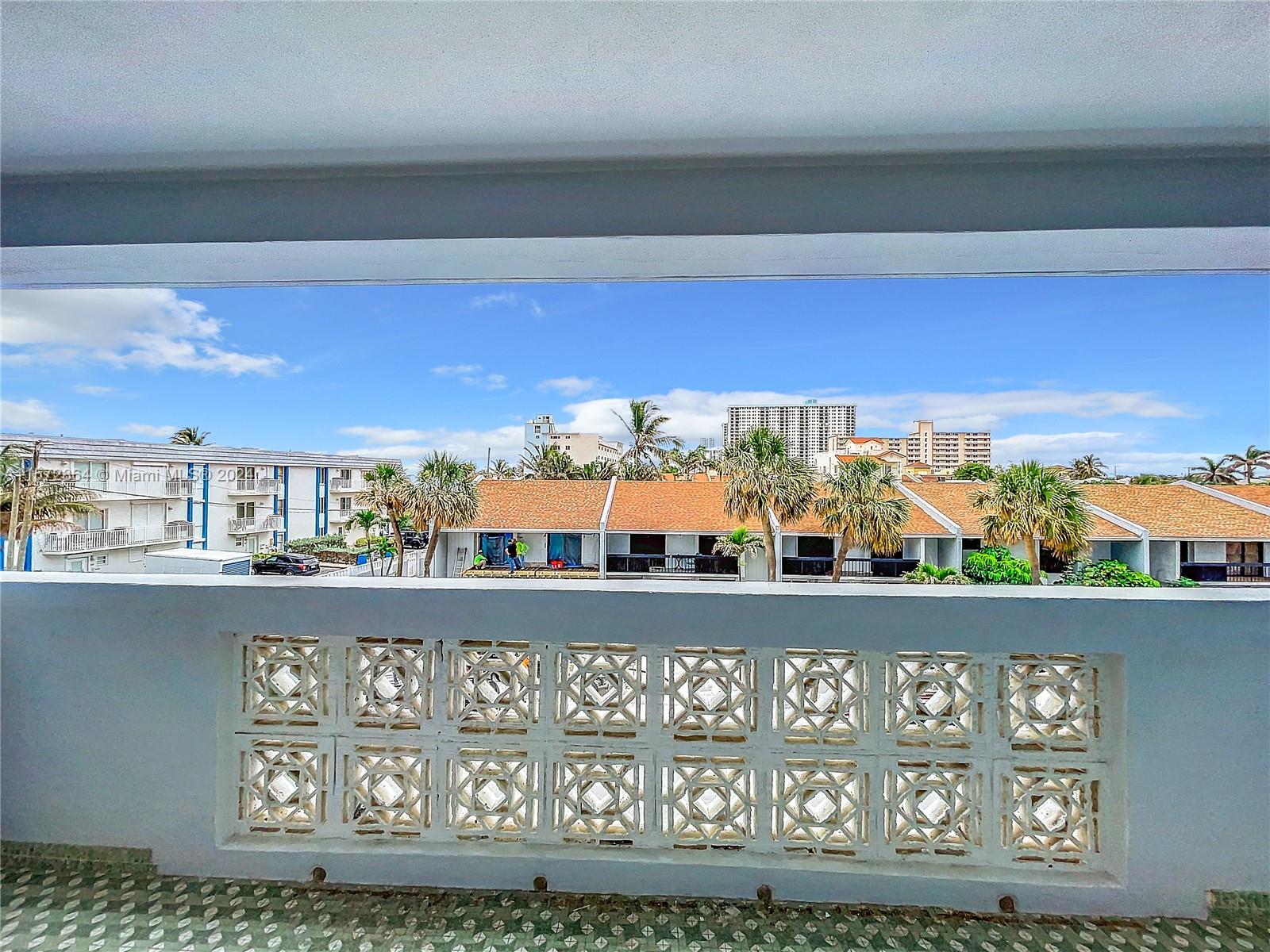 BAKER TOWERS CONDO - Residential