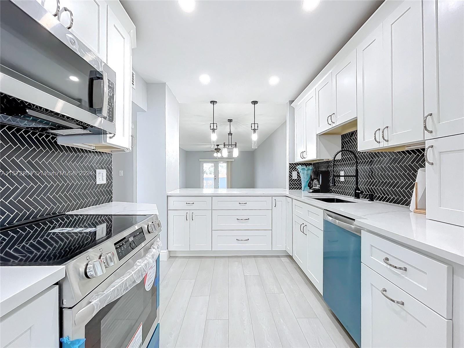 BAKER TOWERS CONDO - Residential