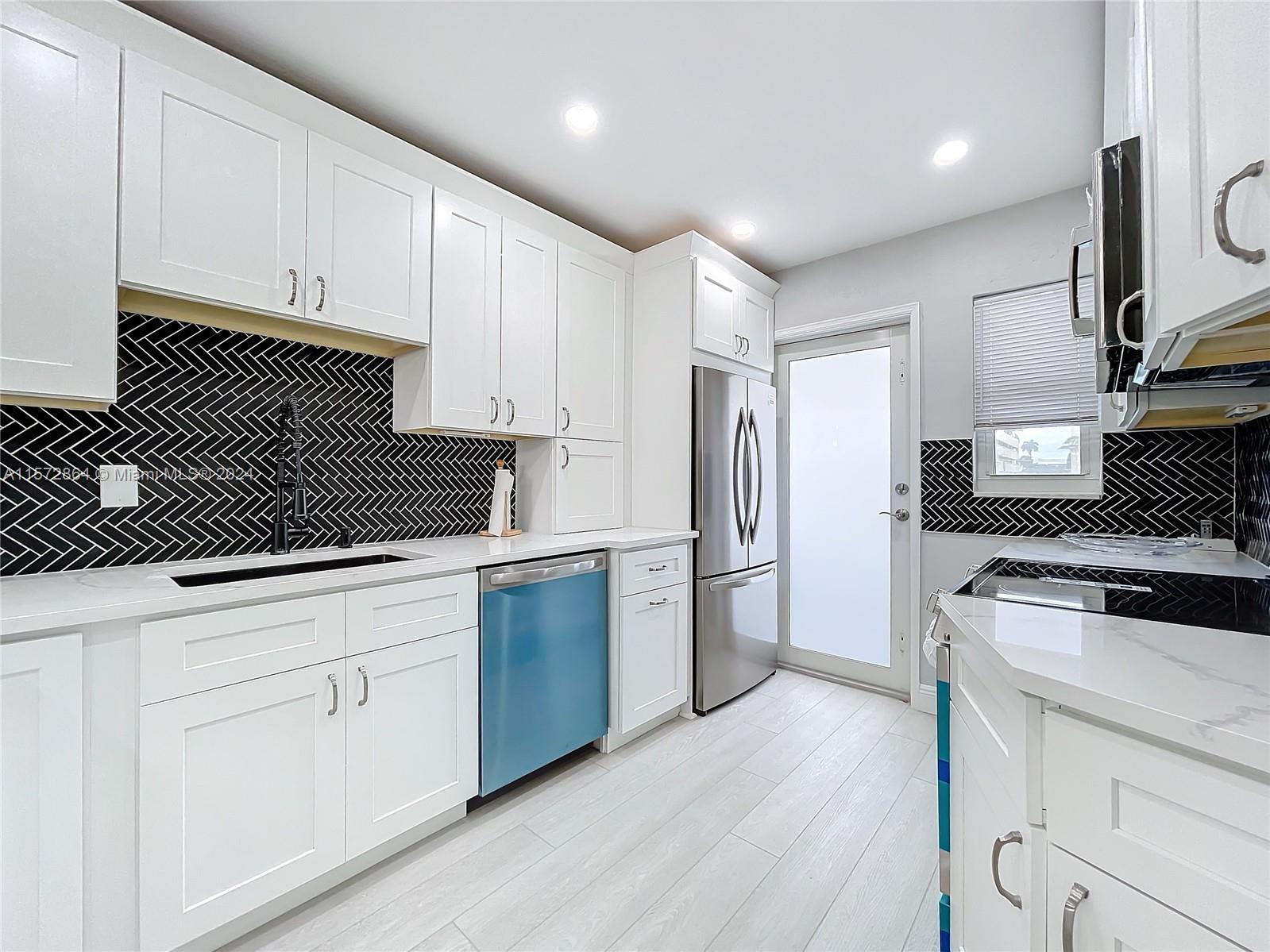 BAKER TOWERS CONDO - Residential