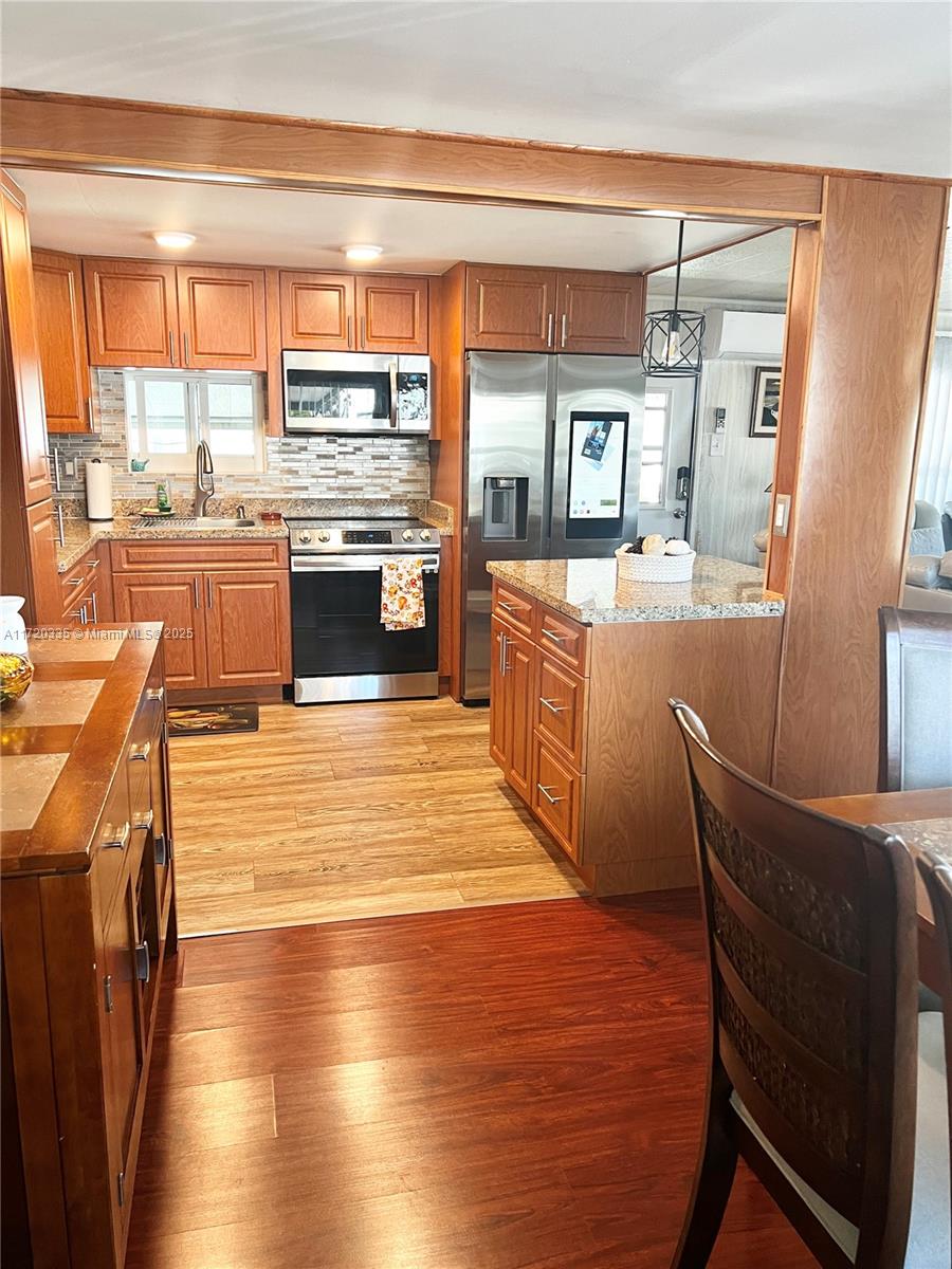 PARK CITY SEC ONE - Residential