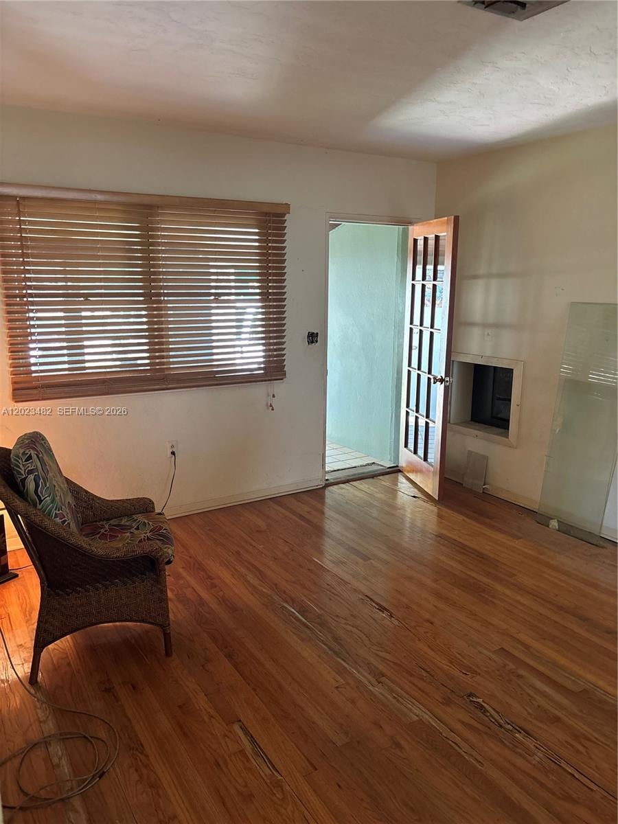 Photo of 1501 N 16th Ct, Hollywood, FL 33020 (MLS # A12023482)