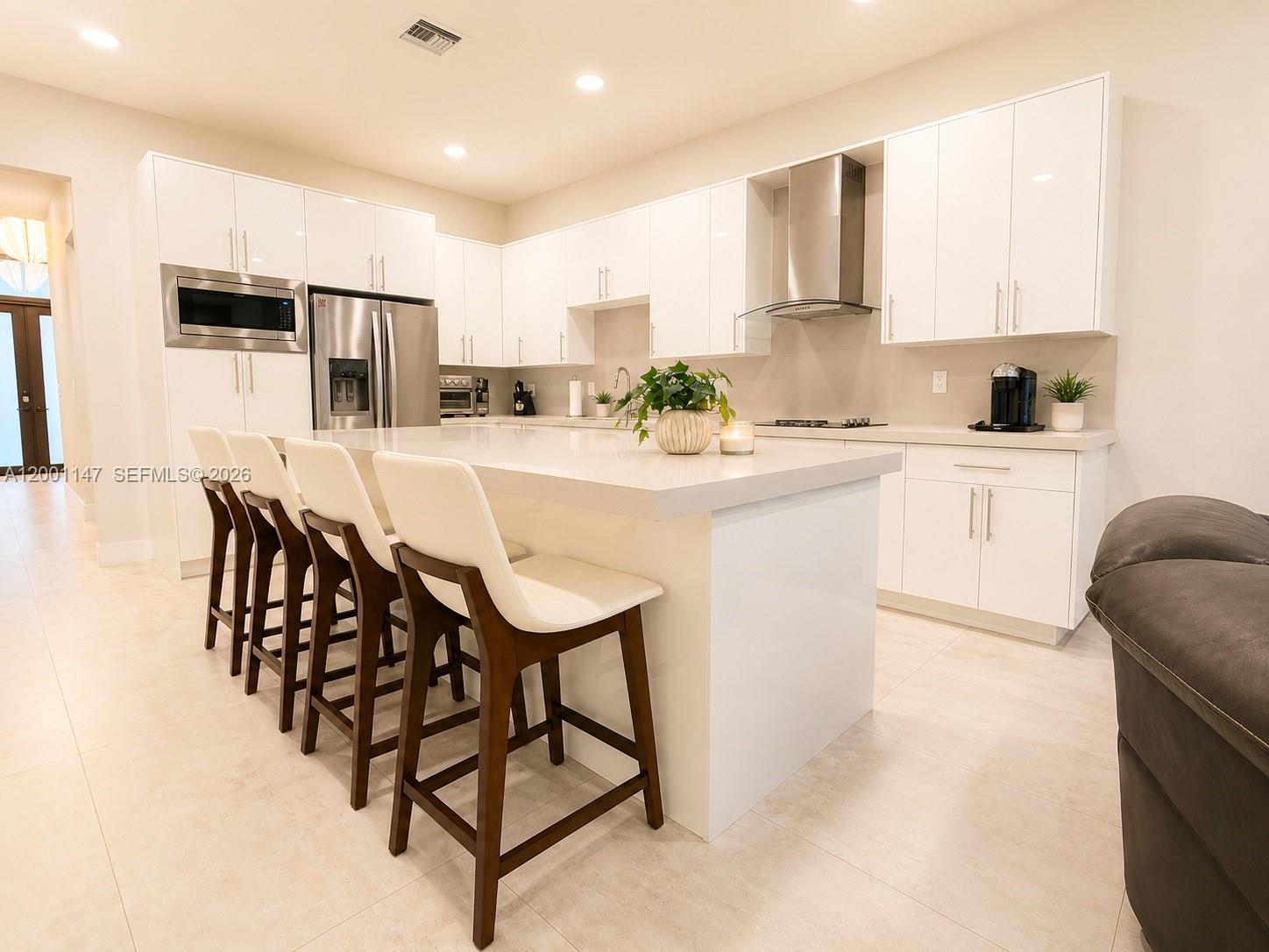 WEST BREEZE ESTATES FIRST - Residential