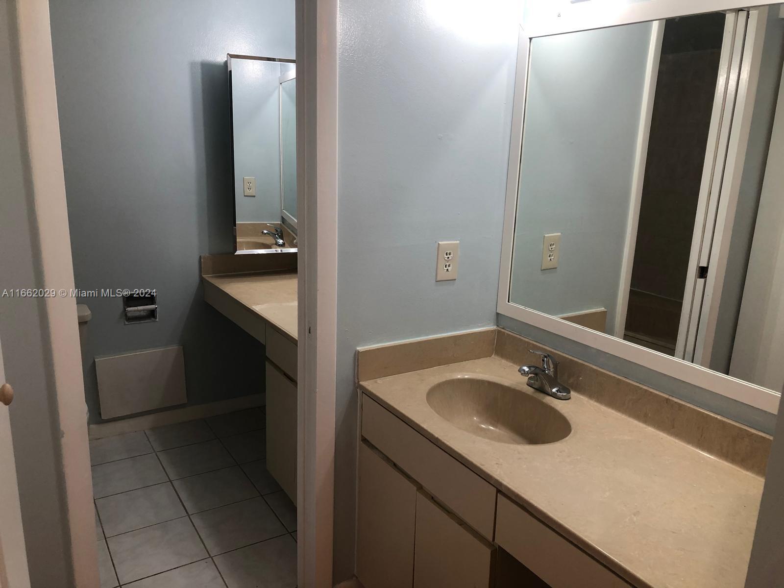 SOMERSET - Residential Lease