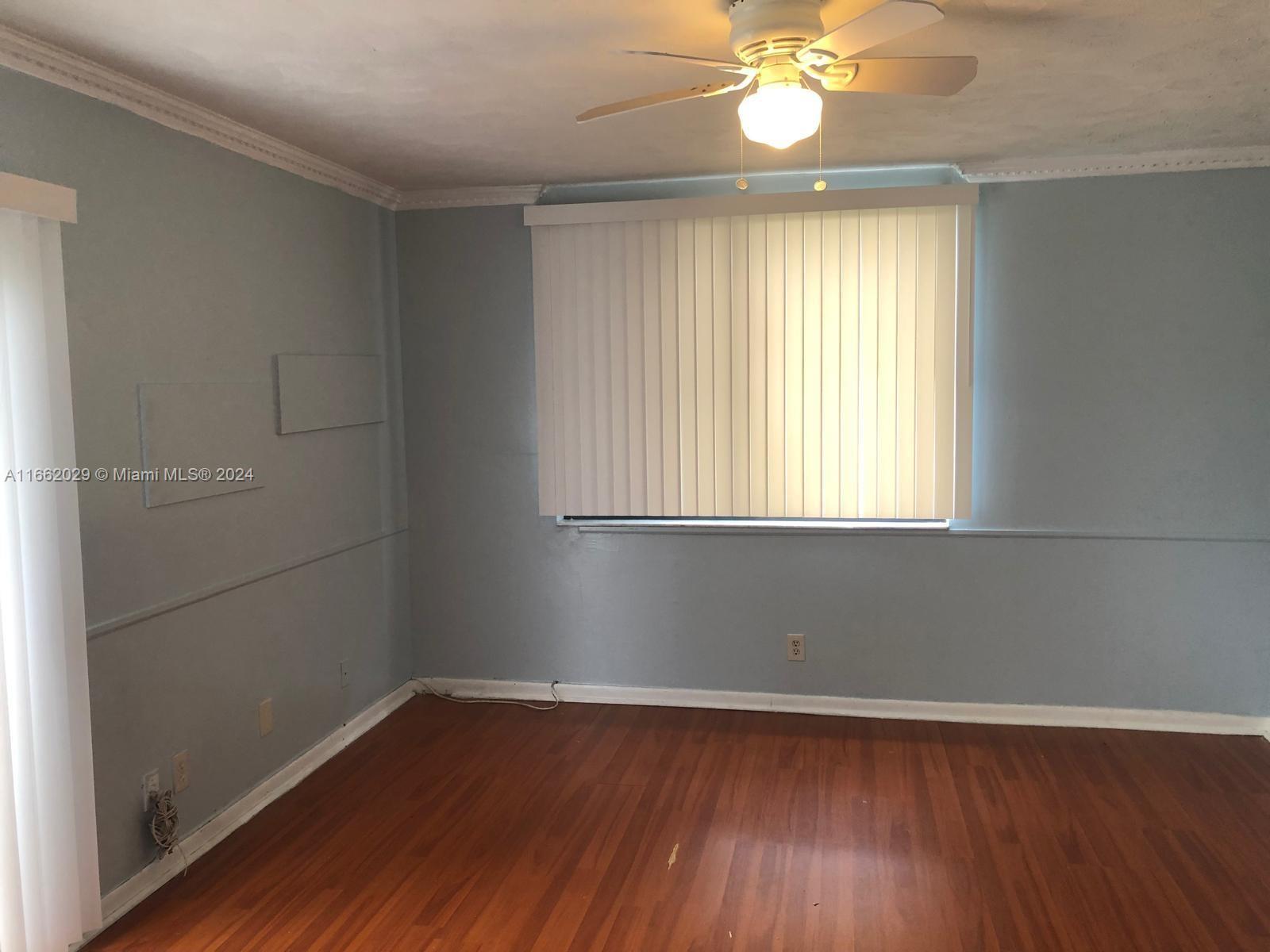 SOMERSET - Residential Lease