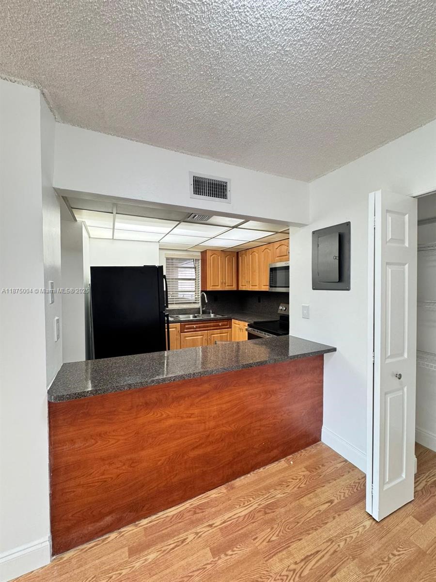 870 NW 87th Ave 301