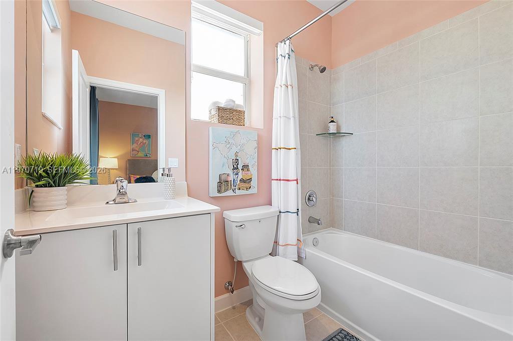 Cedar Pointe - Residential