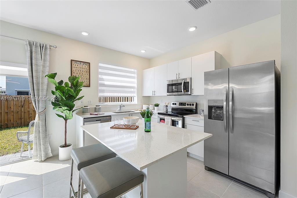 Cedar Pointe - Residential