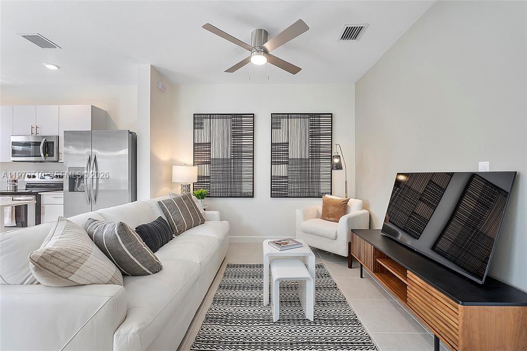 Cedar Pointe - Residential