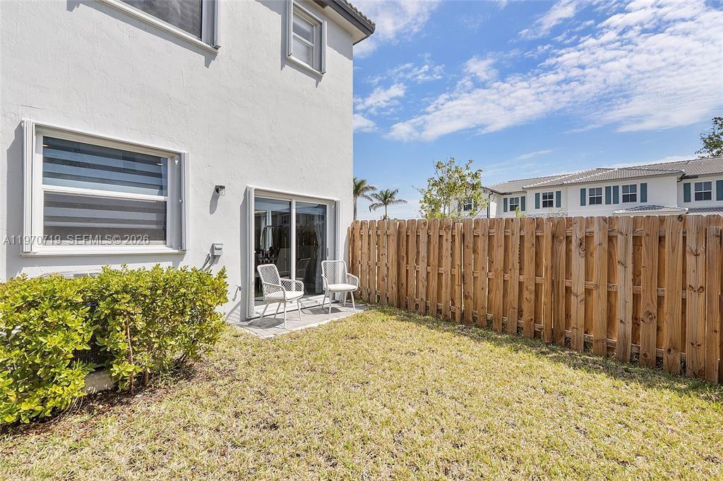 Cedar Pointe - Residential