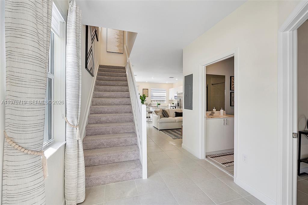 Cedar Pointe - Residential